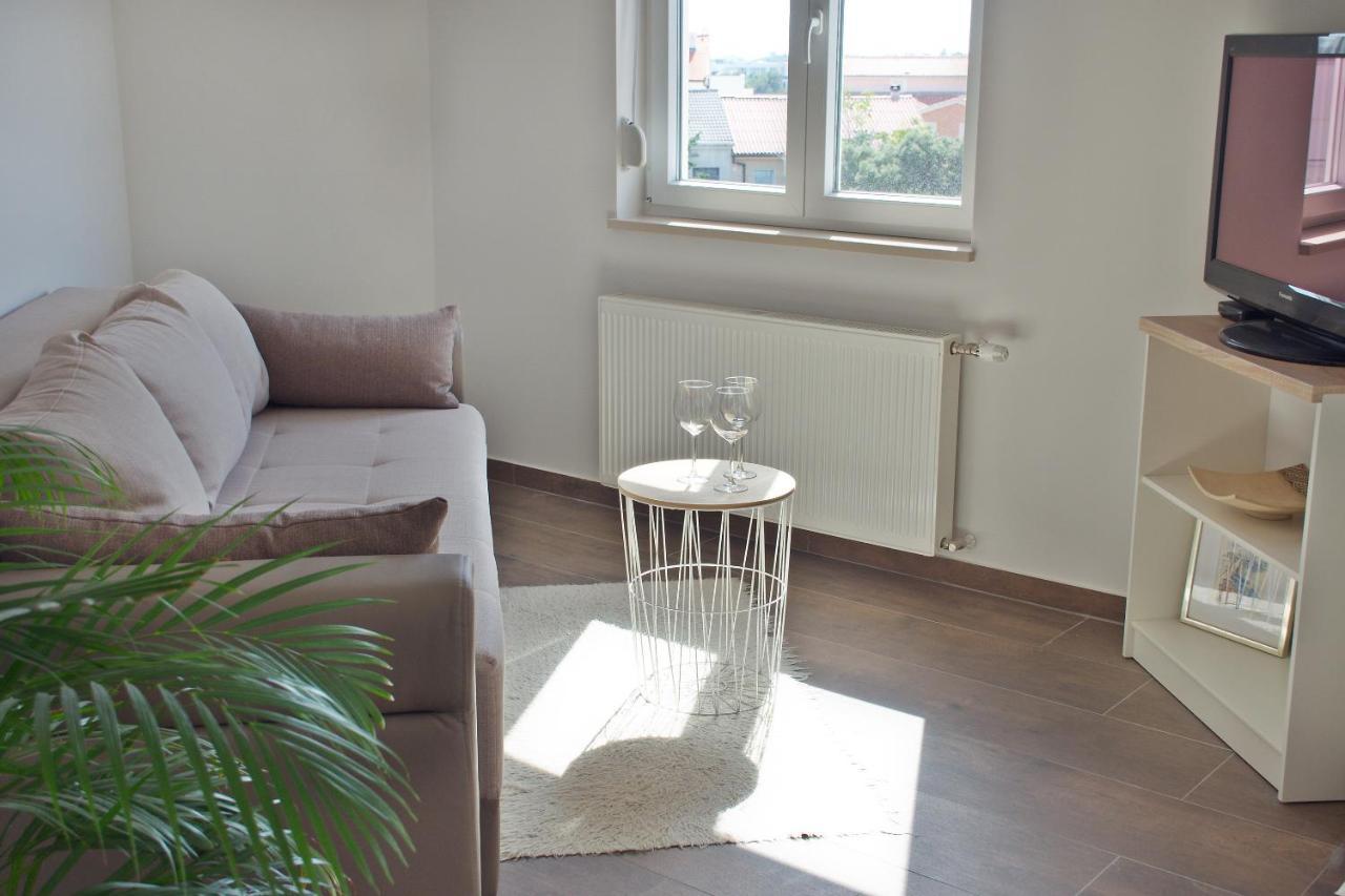 Retro & Fancy Lld Apartment *